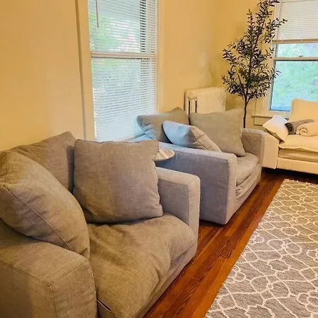4 Bedroom Dc'S Best Location With Parking, Walk To Clarendon Metro, Shopping And Nightlife! Arlington Exterior photo